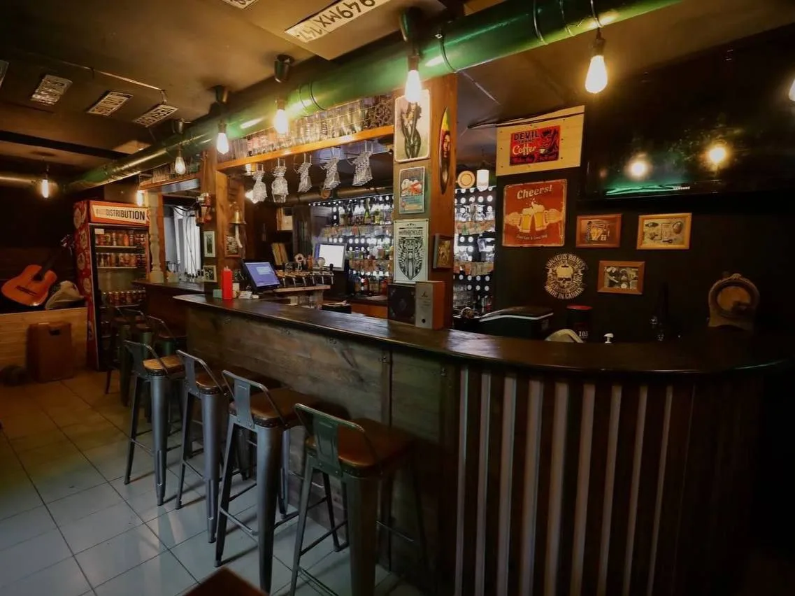 Это не просто барбершоп 🍔  Bear’s Beard BarberShop в Петербурге уже 12 лет ломает привычные представ