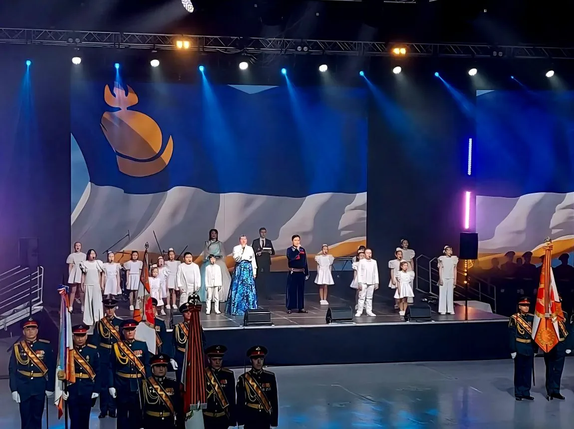 Дорогие друзья!  Сегодня в физкультурно-спортивном комплексе состоялся праздничный концерт, посвящён