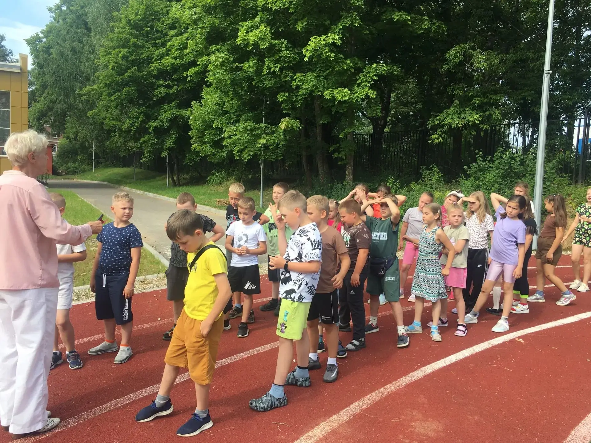 🏆 Спортивный день в лагере «Город талантов»: скорость, сила и воля к победе! 🏆

Сегодня ребята пок