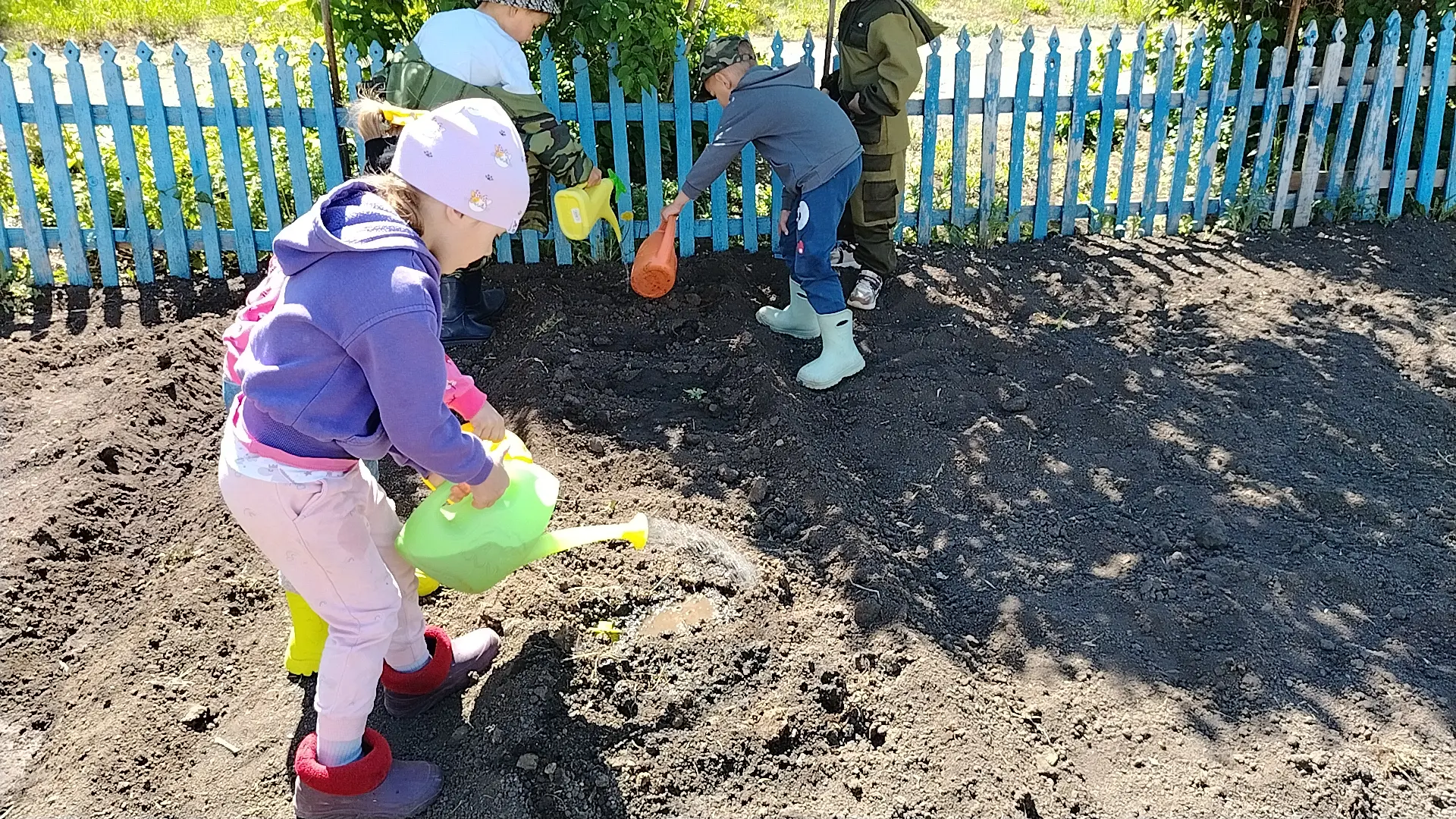 Наш весёлый огород: сажаем урожай вместе! 🥕🥒