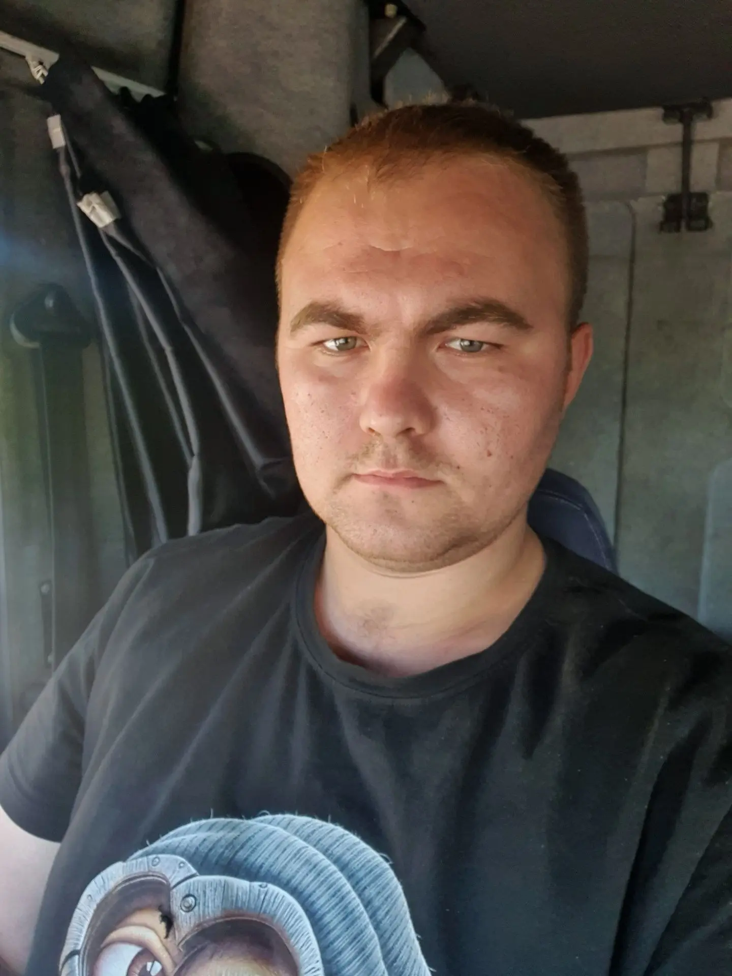 Сергей  24