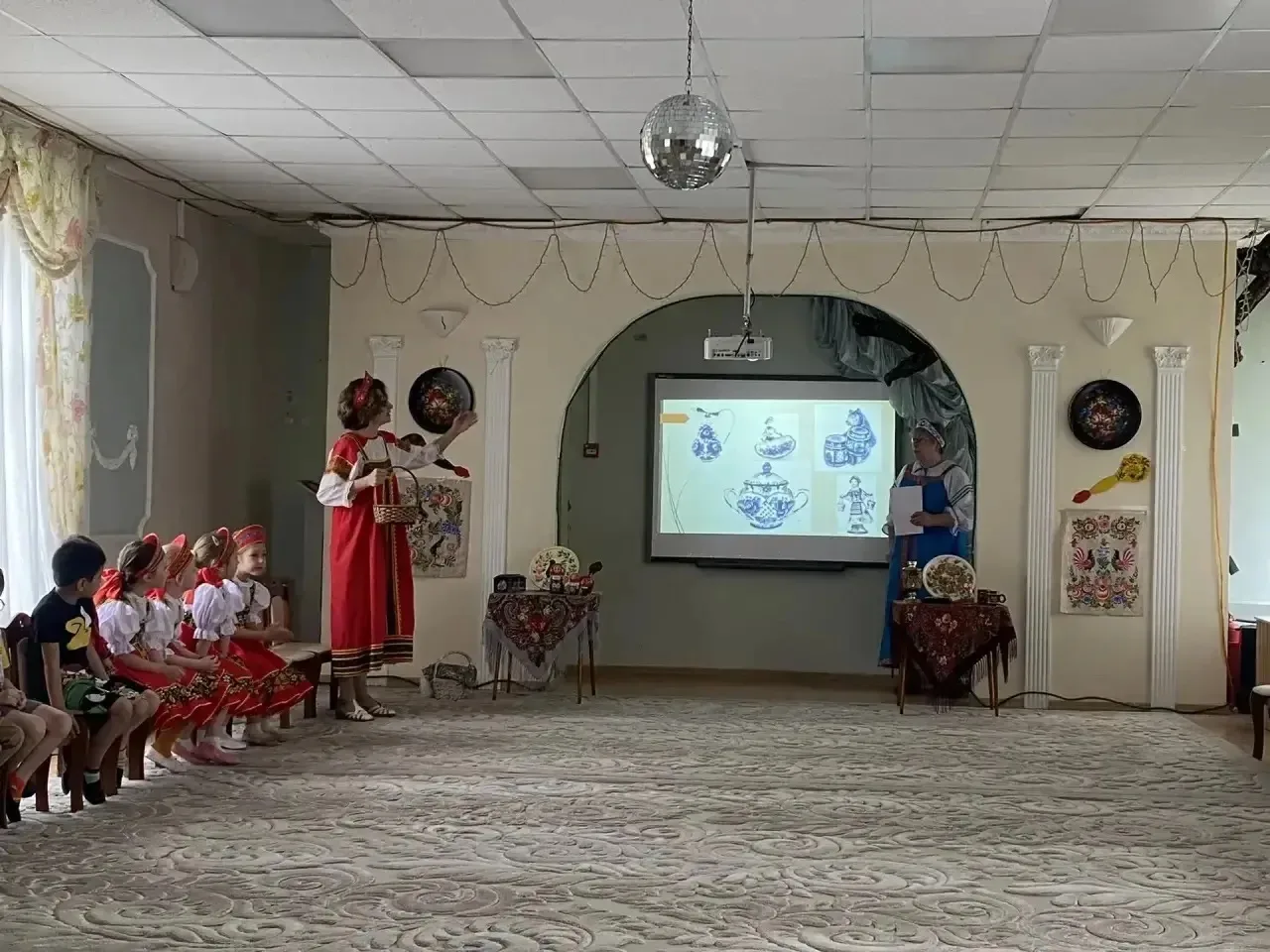 🎨 Народные промыслы в Корпусе 3: путешествие в мир традиций  Эту неделю в Корпусе 3 посвятили народн