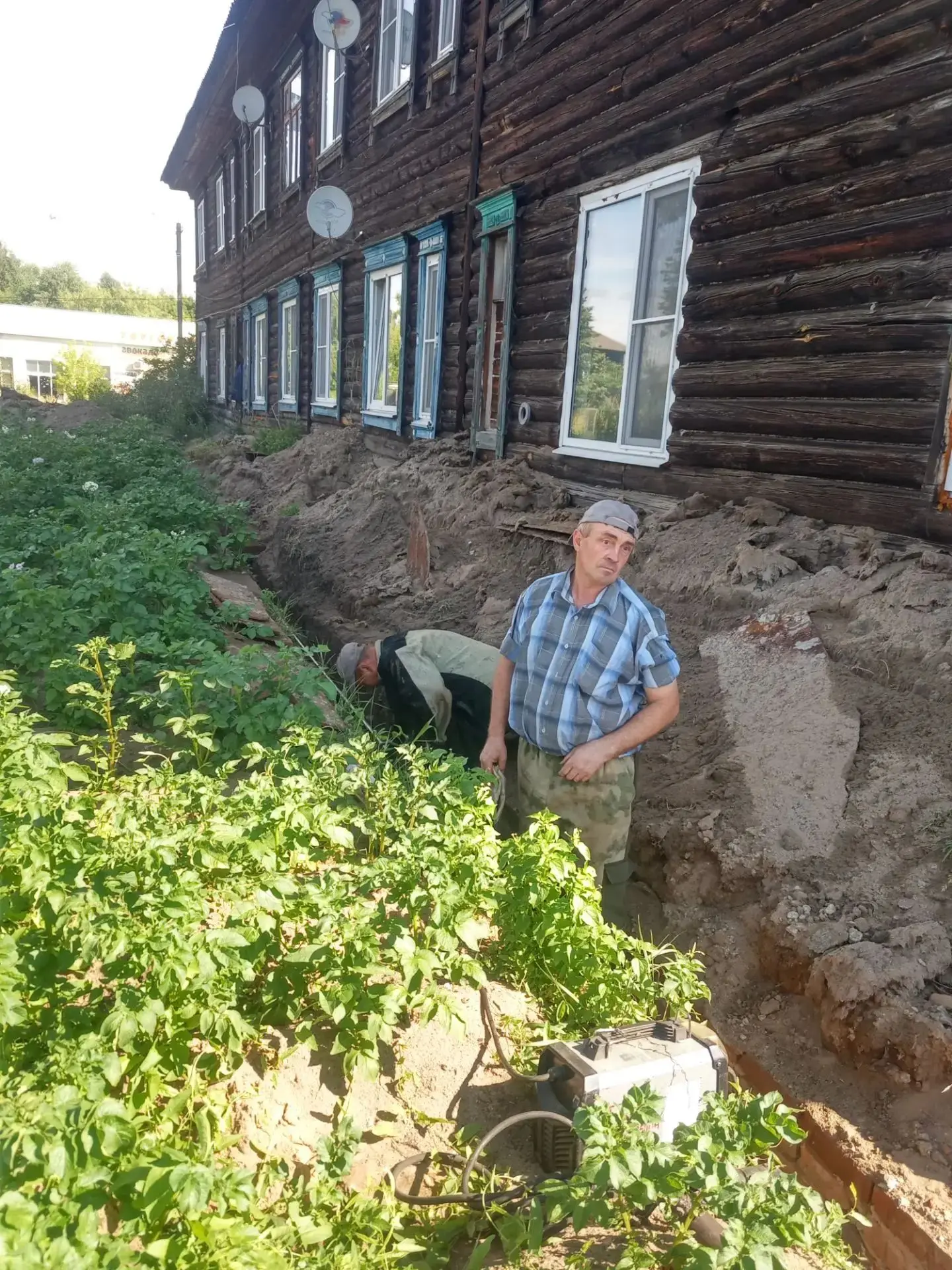 🛠️ МУП «ШОКС»: ремонт теплосети в рп Сява

Ремонтная бригада МУП «ШОКС» продолжает подготовку посел