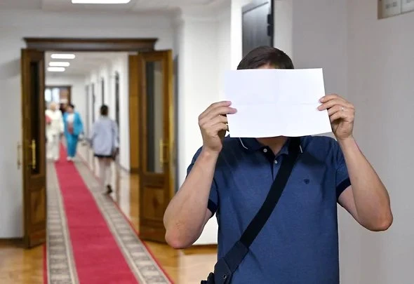 Сочинца-инвалида восстановили в льготной жилищной очереди с 2004 года.