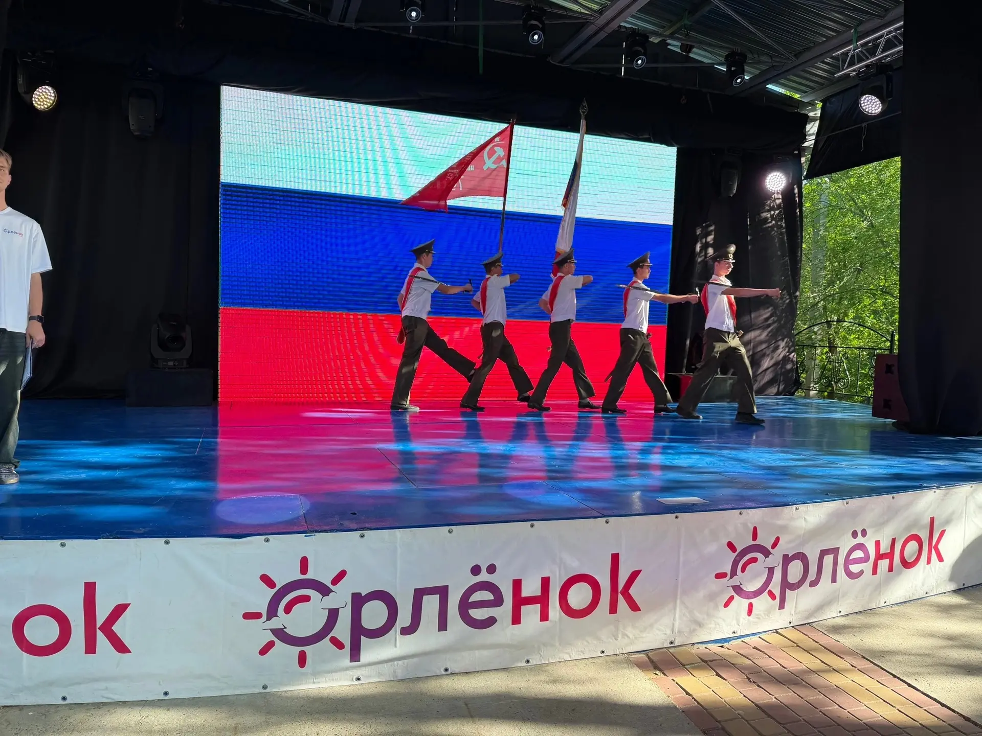 Вчера наш молодежный центр Форум снова зажигал в Орлёнке! Наши воспитанники открыли вторую смену в л