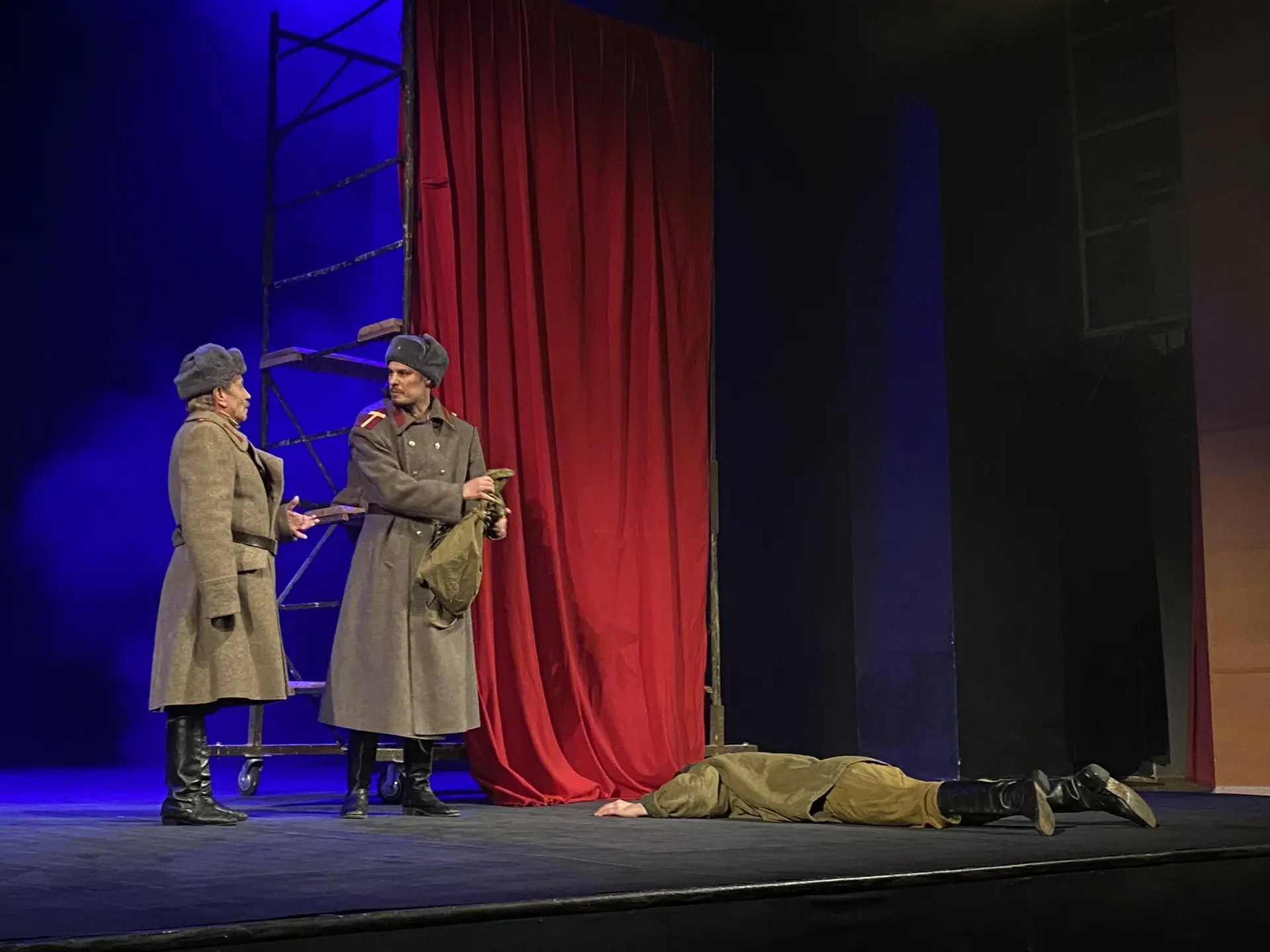🎭На сцене Северного драматического театра имени М.А. Ульянова документальная драма реж...