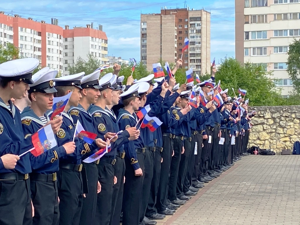 🇷🇺 На первой площадке Морской технической академии имени адмирала Д.Н. Сенявина состоялся торжеств