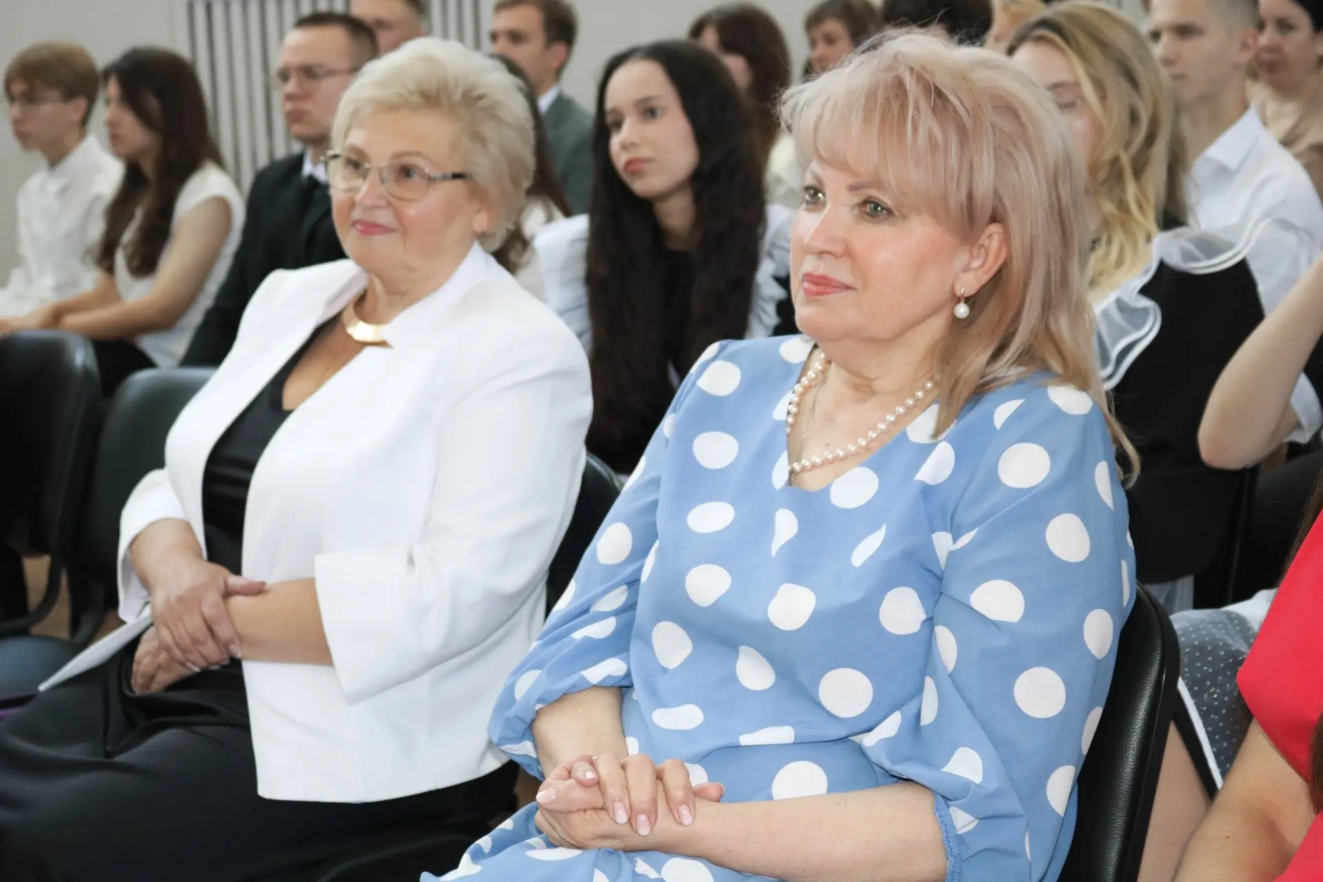 📍 Сегодня в КДЦ «Лукоморье» царила атмосфера праздника. Временно исполняющий обязаннос...