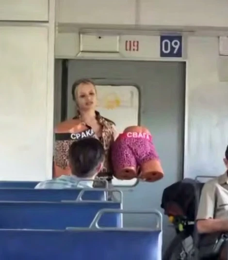 🕺 Типичная электричка Ярославского направления

НЕ ЗАБУДЬ ПОДПИСАТЬСЯ ⤵️