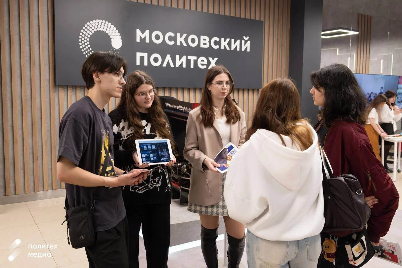 Университет — это лабиринт. Не только из коридоров и корпусов, но и из дедлайнов, прави...
