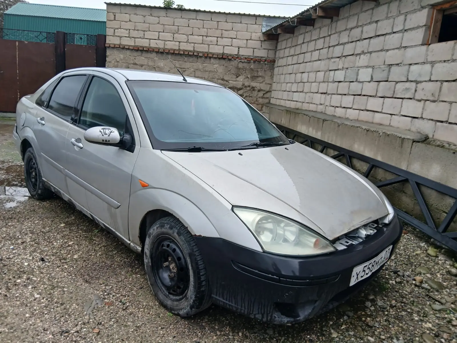 Форд фокус 1 2004 г, двигатель, мкпп в порядке кондер холодит нужно сделать ходовую и, ...