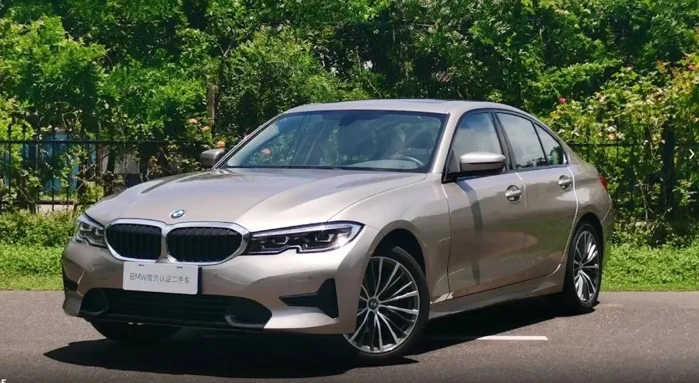Доступен к заказу —> BMW 3 серии 

🗓 2022 год
🚗 Пробег – 48000 км

— 2.0T, 156 л.с., бензин, 2wd

