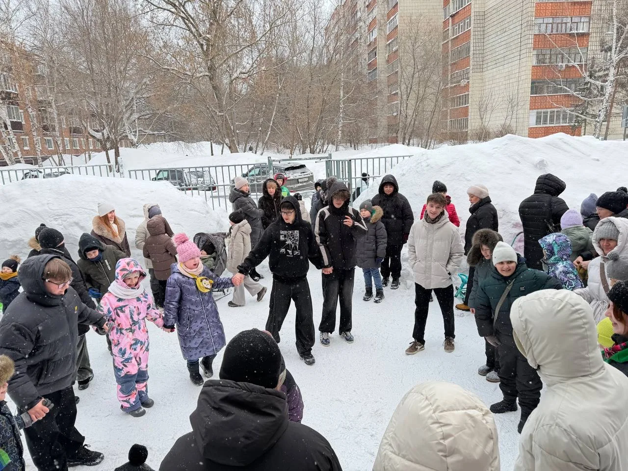 Провожаем зиму с размахом!   Сегодня в стенах нашей школы прошла долгожданная ярмарка, посвященная п