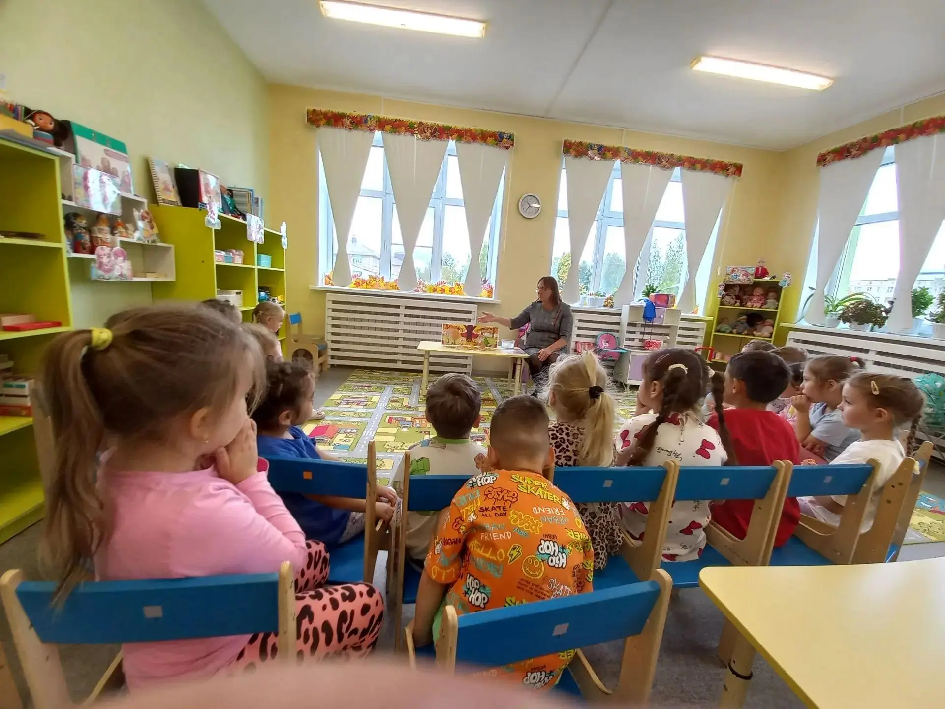 Знание правил дорожного движения — это не просто формальность, а основа личной безопасн...