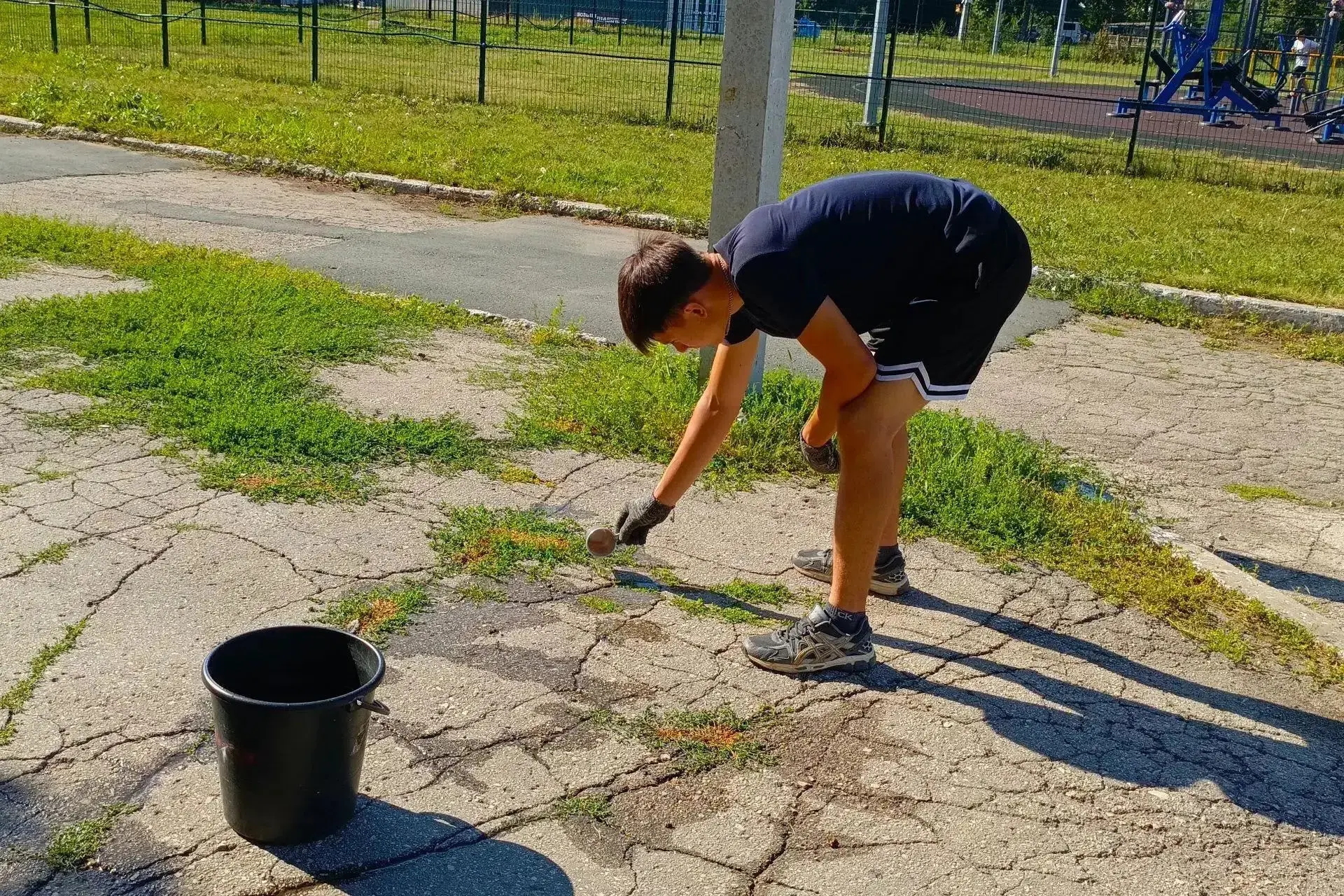 ☀️ Трудовое лето: ремонтная бригада в школе жарким июлем! ☀️

Июль 2026 года в разгаре, солнце палит