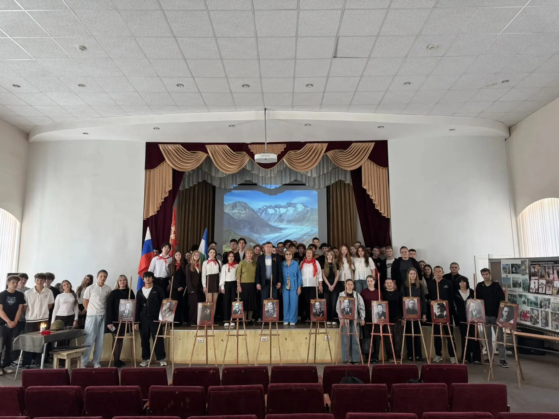 В рамках Дня Победы над милитаристской Японией и окончания Второй мировой войны активис...