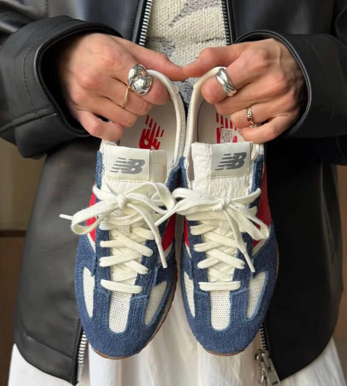 В наличии женские кроссовки New balance 471 модель