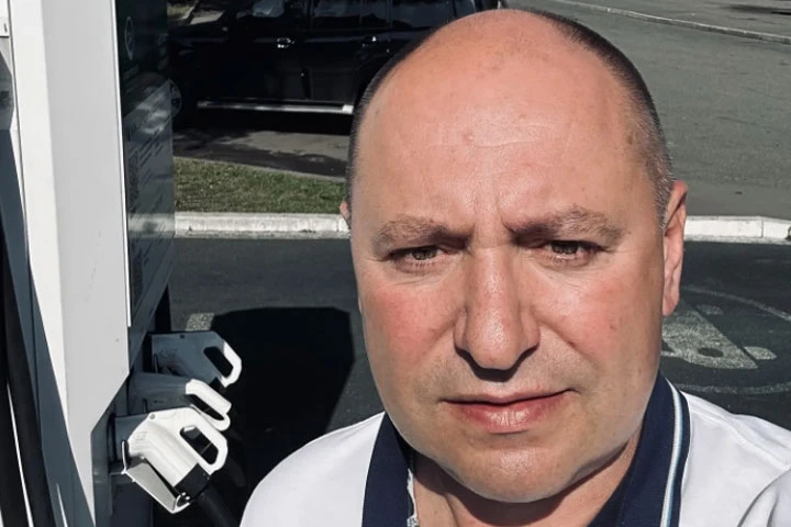 В интересах жителей Хакасии Валерий Старостин предложил отменить налог на электромобили