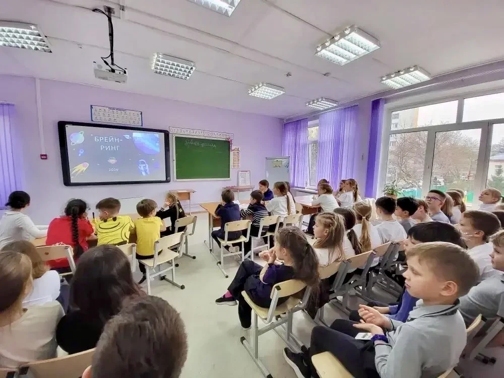 БРЕЙН-РИНГ КАК СТАРТ В НАУКУ  🚀 На площадке Краснобогатырская, 25а нашего Образовательного квартала 