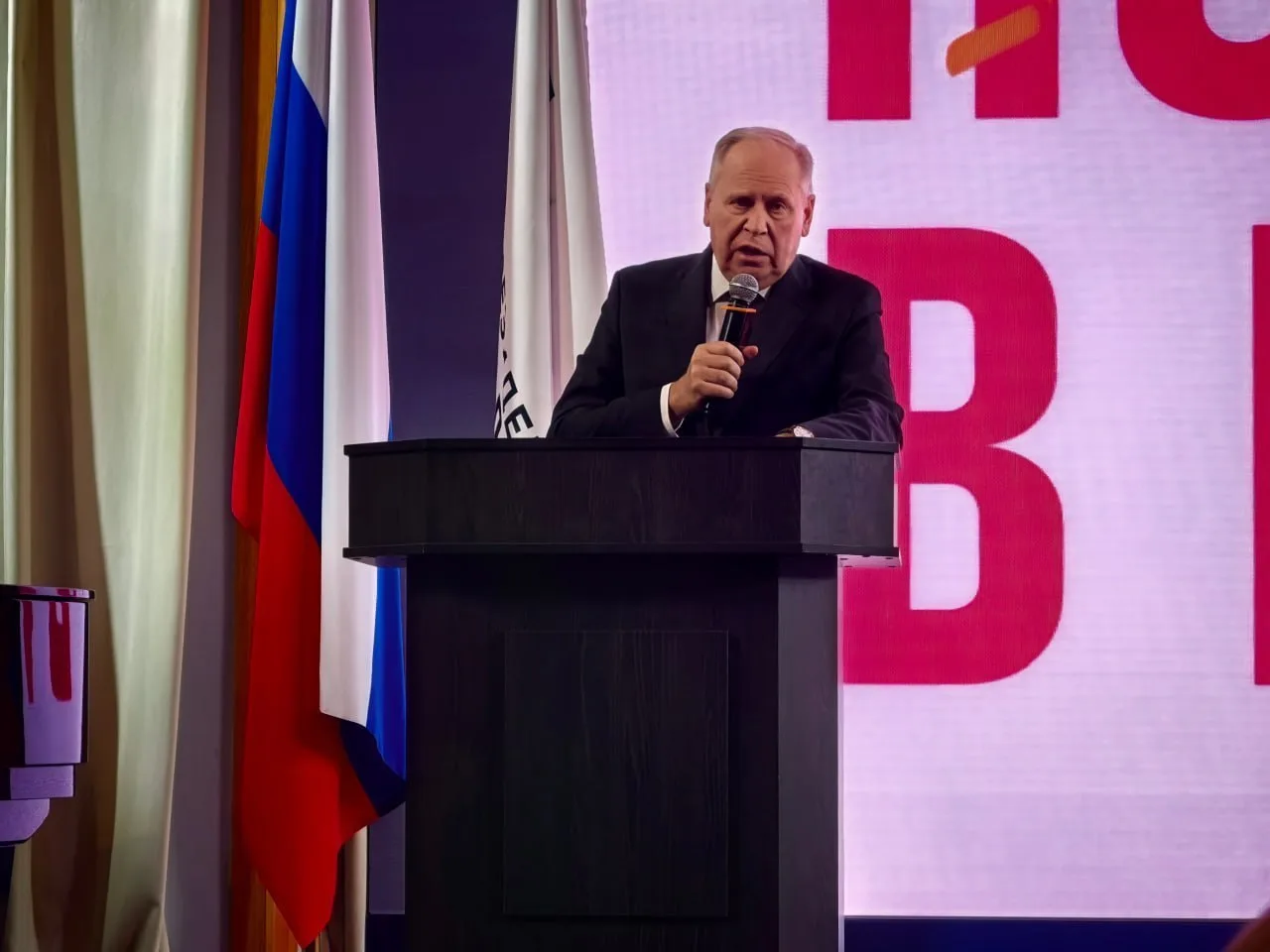 🎓 В Институте права и национальной безопасности Президентской академии прошёл День пер...