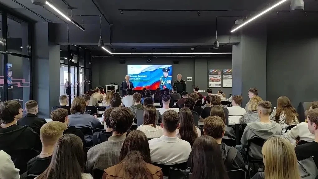 Добрый вечер, дорогие друзья.  Сегодня встретились с замечательным человеком -  участником специальн