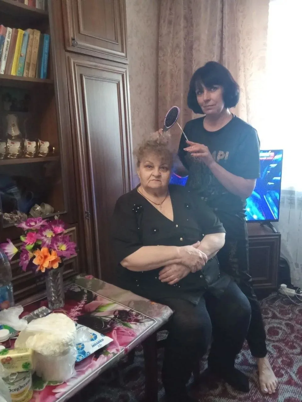 ГБУСО КЦСОН города Снежное продолжает серию публикаций «Герои нашего времени. Служение ...