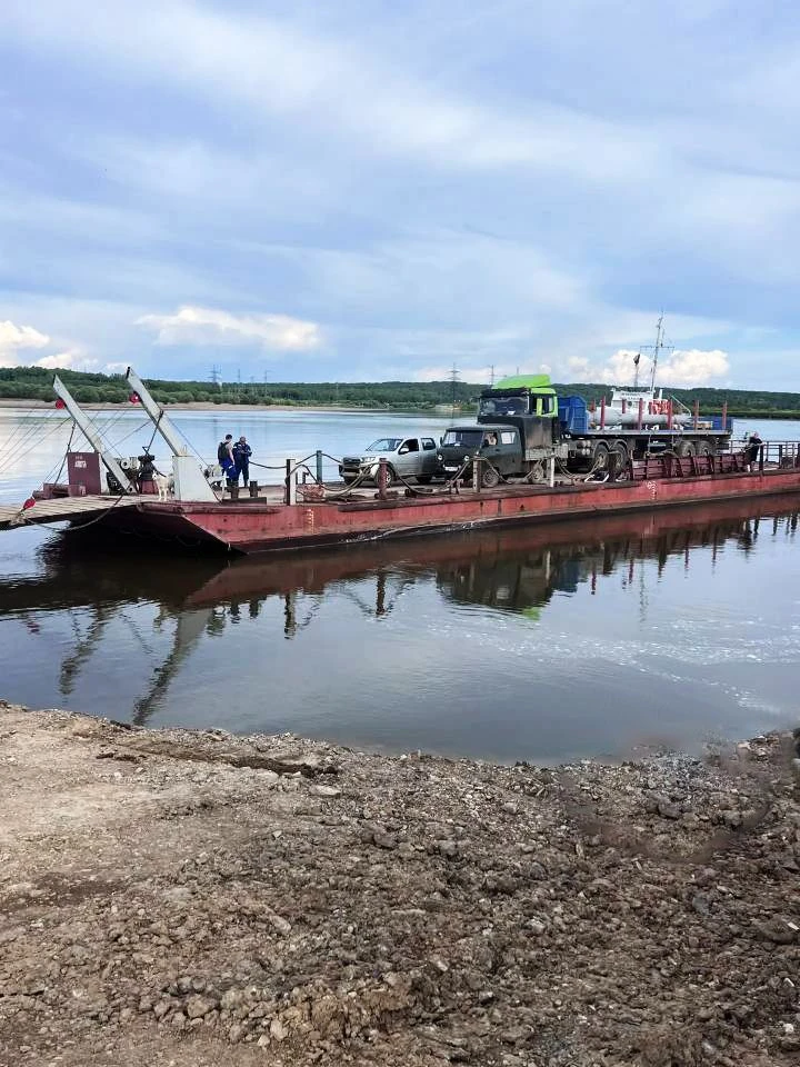 Паромная переправа через Тунгуску — снова в строю!

Уже третий год мы запускаем этот важный логистич