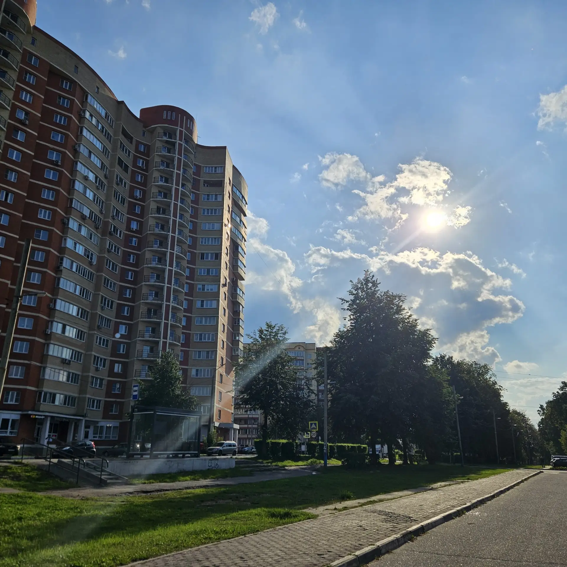 От сообщества: приятного вечера, друзья, и спасибо нашему подписчику за фото☀️☀️