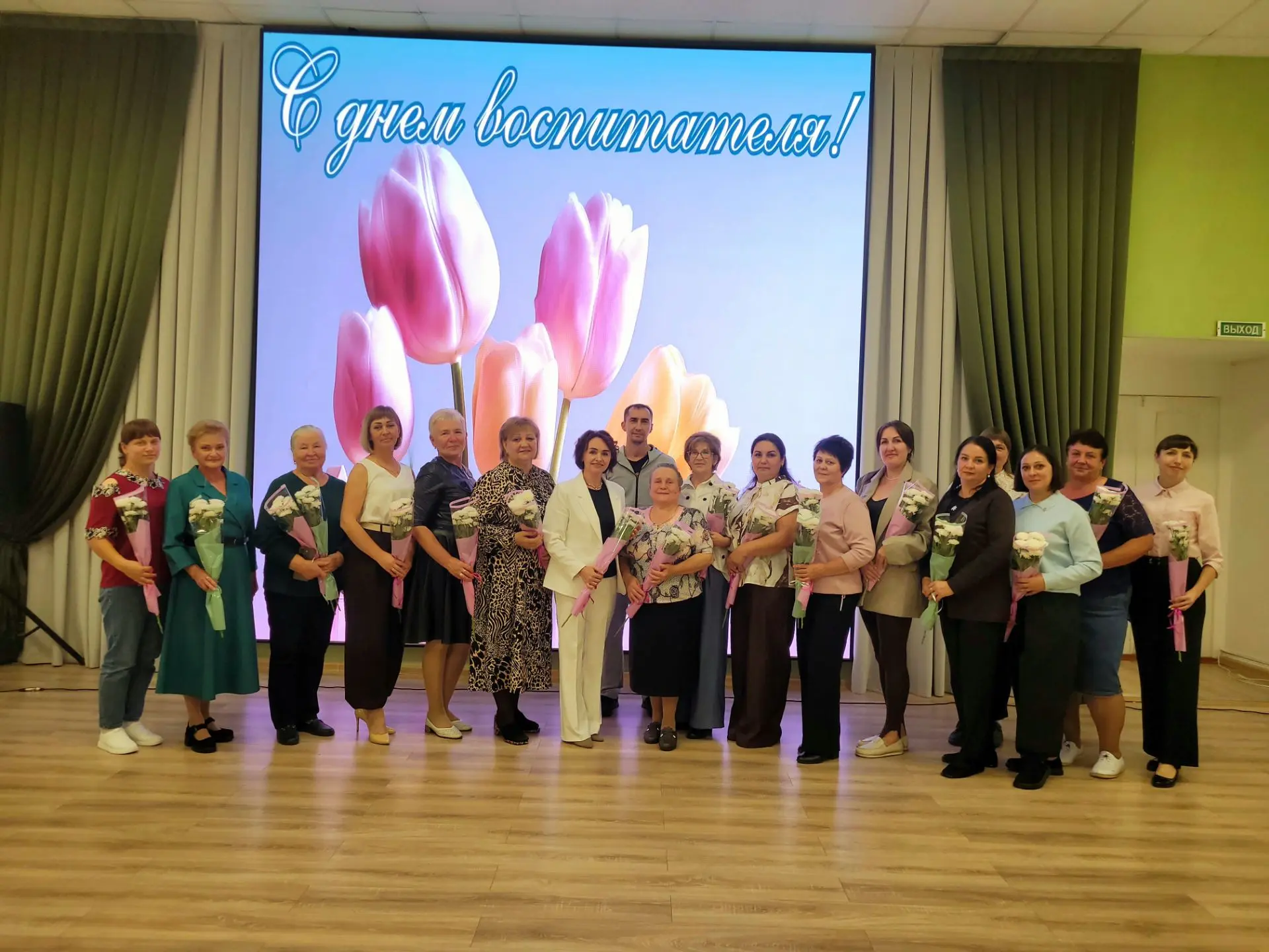 💫 Накануне Дня воспитателя и всех дошкольных работников в Вадинске состоялось чествова...