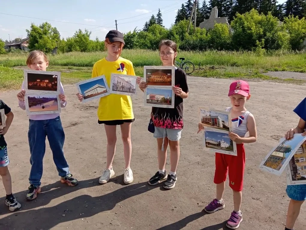 В рамках внестационарного обслуживания населения методист МБУ «Сампурский Центр досугов...