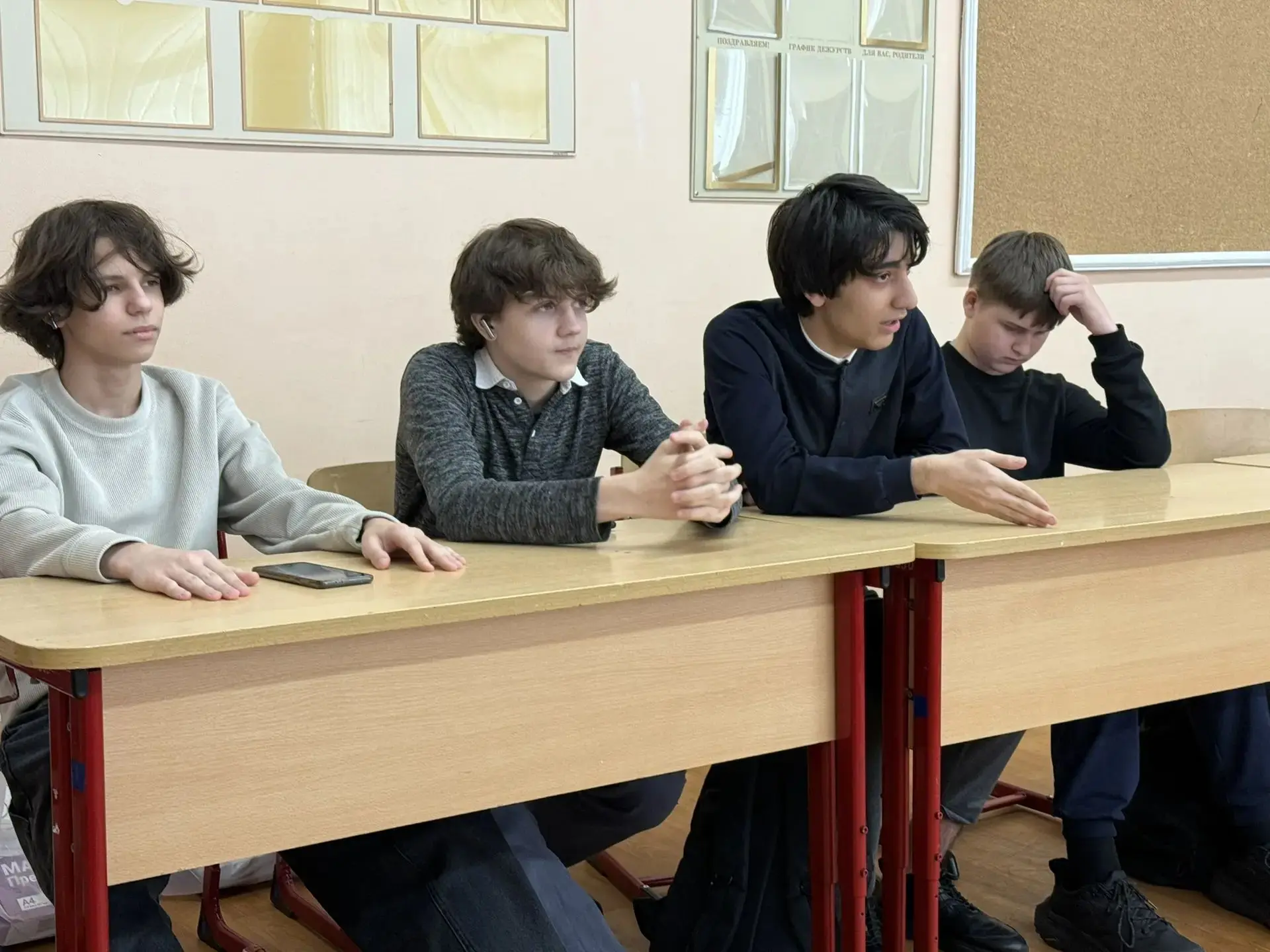 🧑‍⚖ Исторический вердикт: девятиклассники судили императора Александра II  📅 На этой неделе под руко