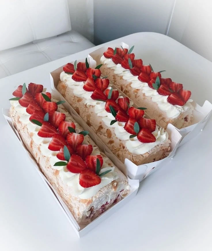 Большой МК меренговый рулет 
27 июня в 13:00 

👩‍🍳Стоимость 4тр
👩‍🍳Длительность ~2ч

Мы приготов
