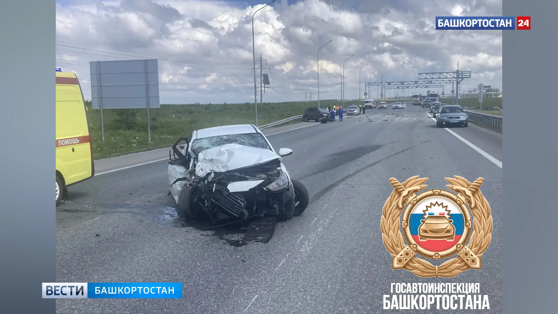 Четыре человека пострадали в ДТП на трассе М-5 «Урал» в Башкортостане

На трассе М-5 «Урал» в районе