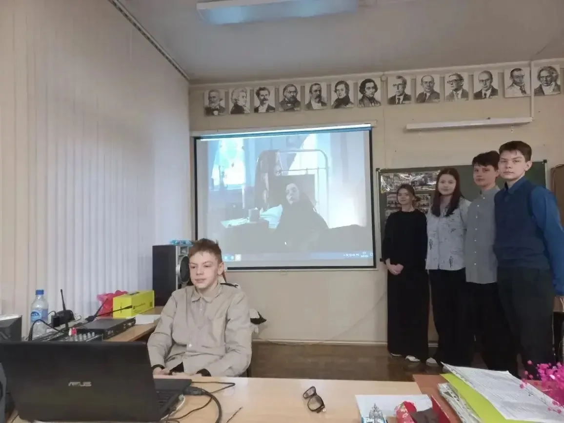 «Никто не забыт, ничто не забыто» 💥В нашей школе прошли уроки памяти, посвящённые 82-й годовщине сня