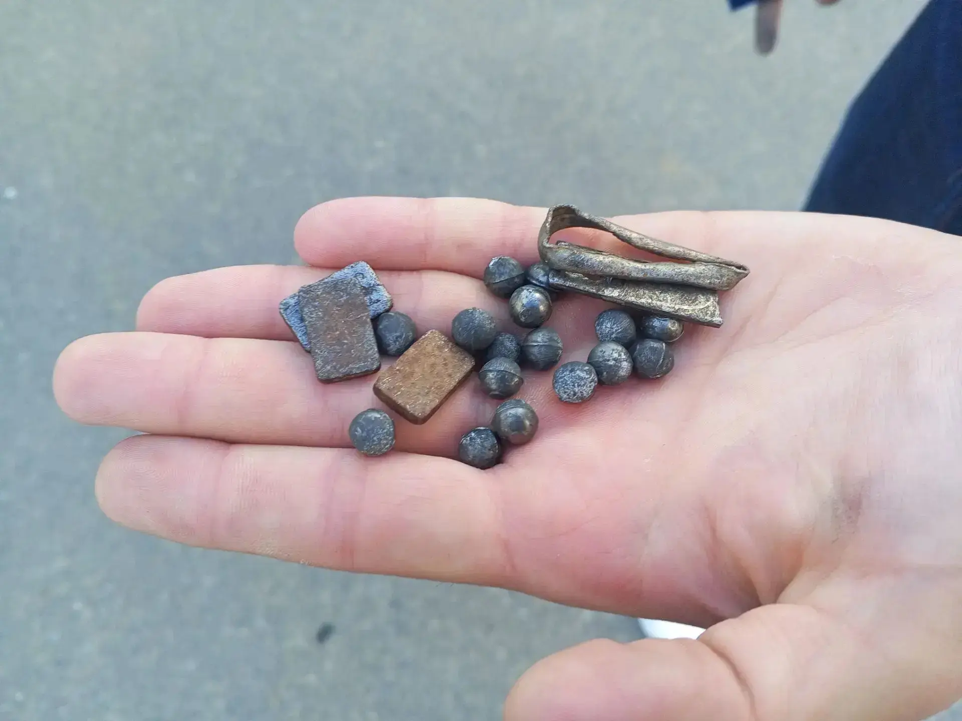 ❗️По факту вчерашней атаки БПЛА на жилой дом в Орле возбуждено уголовное дело

Дрон был начинен пора