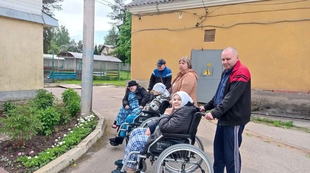 🌿 Прогулки на свежем воздухе — одна из составляющих здорового образа жизни людей любог...
