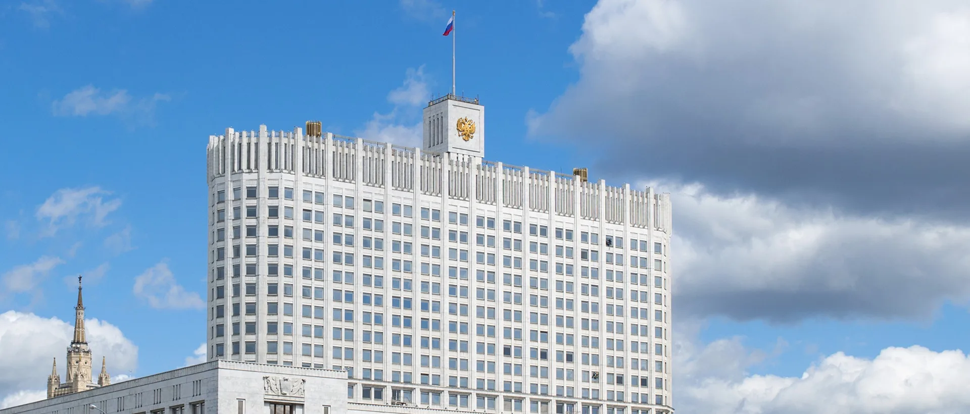 💬 «Семейную ипотеку» при необходимости могут донастроить, заявил Хуснуллин