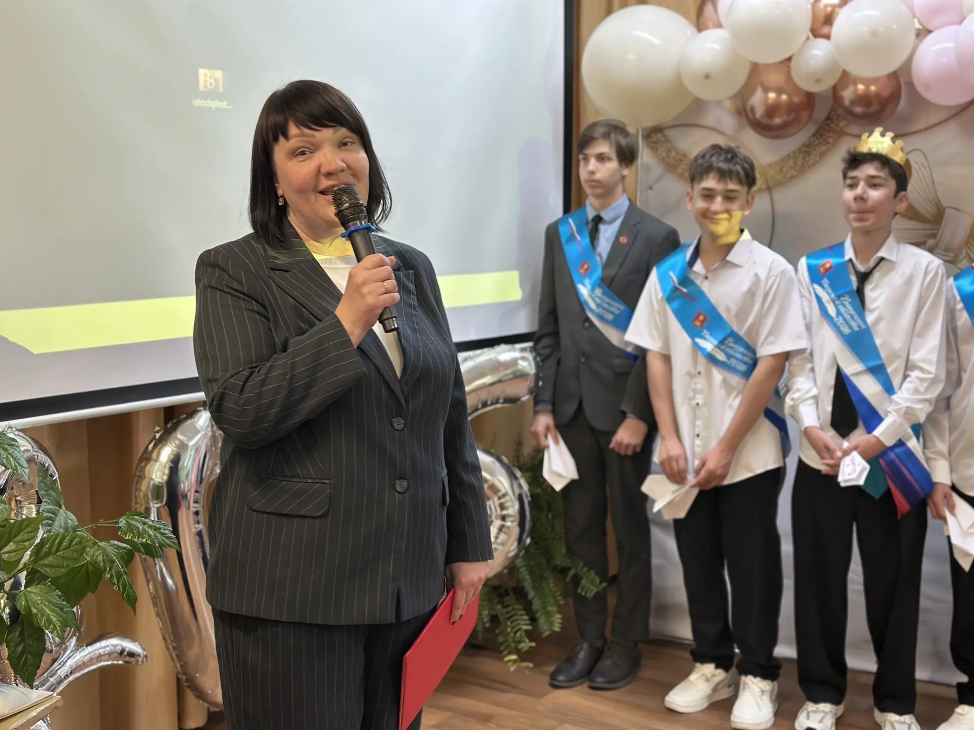 ✨Сегодня в МОУ «Рождественская СОШ» состоялось торжественное и волнующее событие — праздник Последне