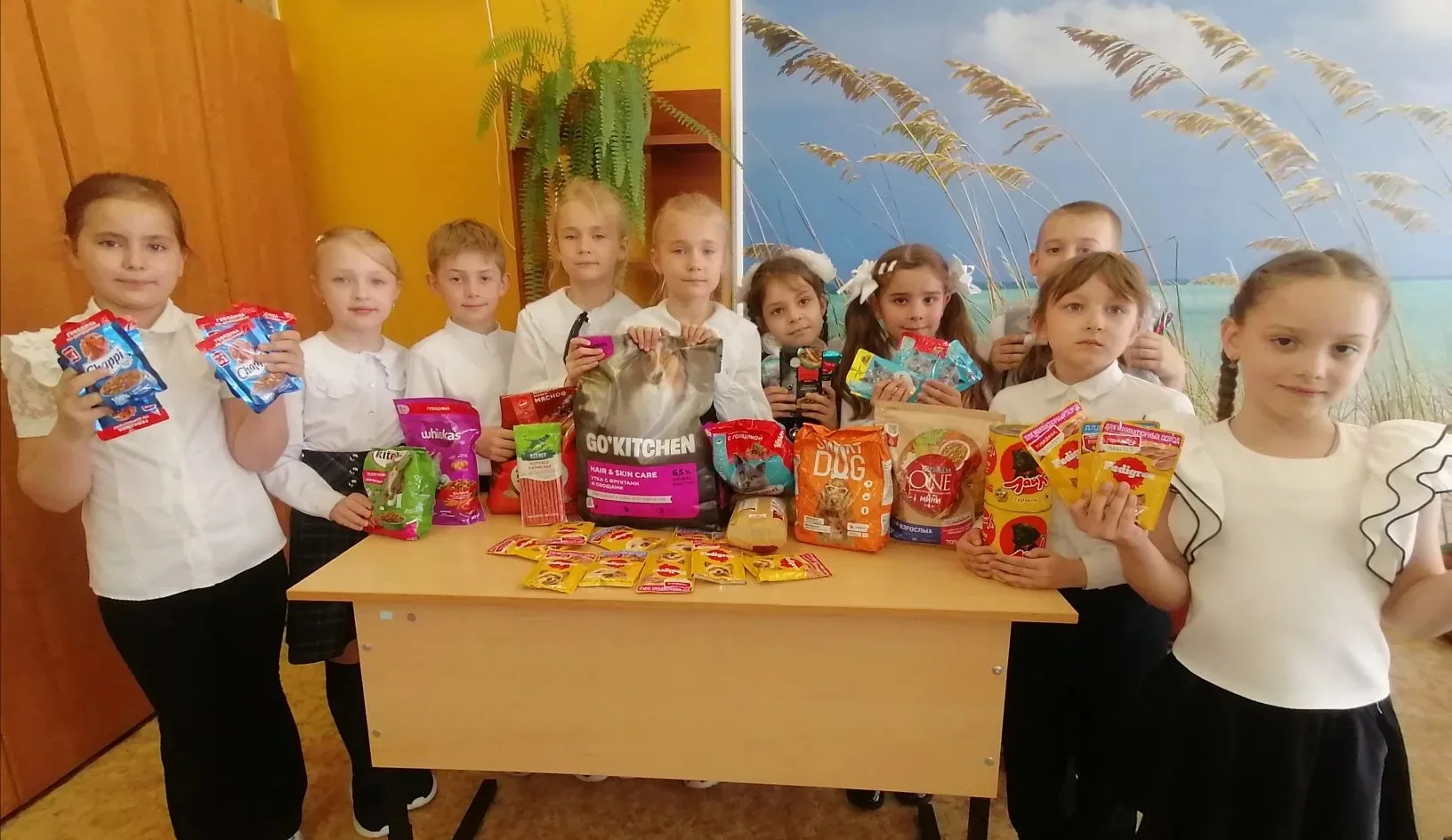 ❤️Твори добро В рамках акции "Помоги четвероногому другу" дети  1 "М" приняли активное участие. Мы с