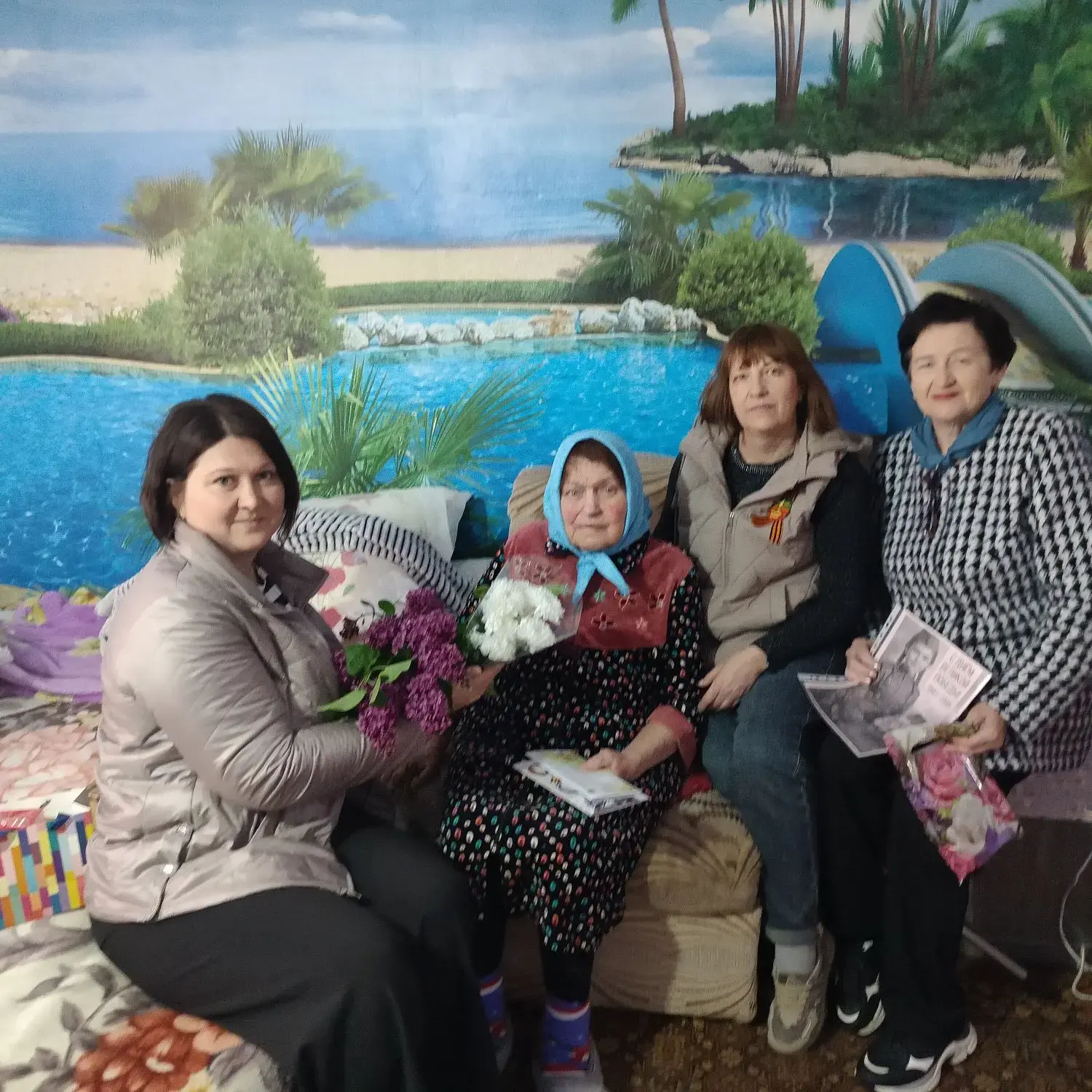 90 лет мужества и доброты: в Винодельненском поздравили долгожительницу Любовь Дикую