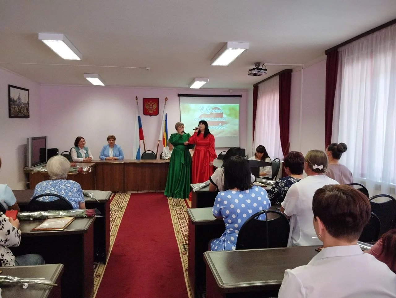 8 июня - День социального работника. Подробности на https://romrdk.rnd.muzkult.ru/news/142792737