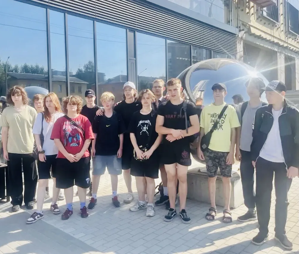 Космос ближе, чем кажется! 🚀
Трудовой отряд — на экскурсии в жилом комплексе «Салют»

😃18 июня ста