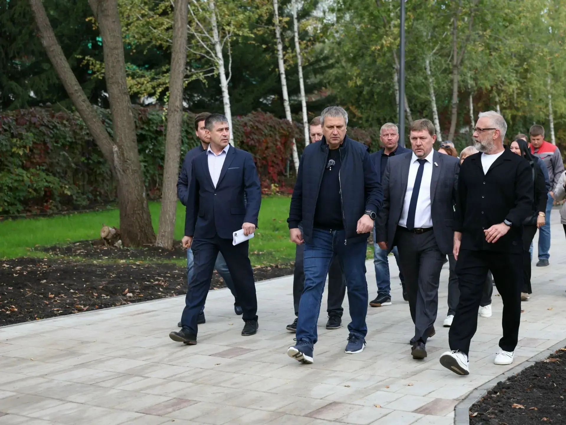 В Самаре глава города Иван Носков проверил благоустройство парка «Воронежские озера».