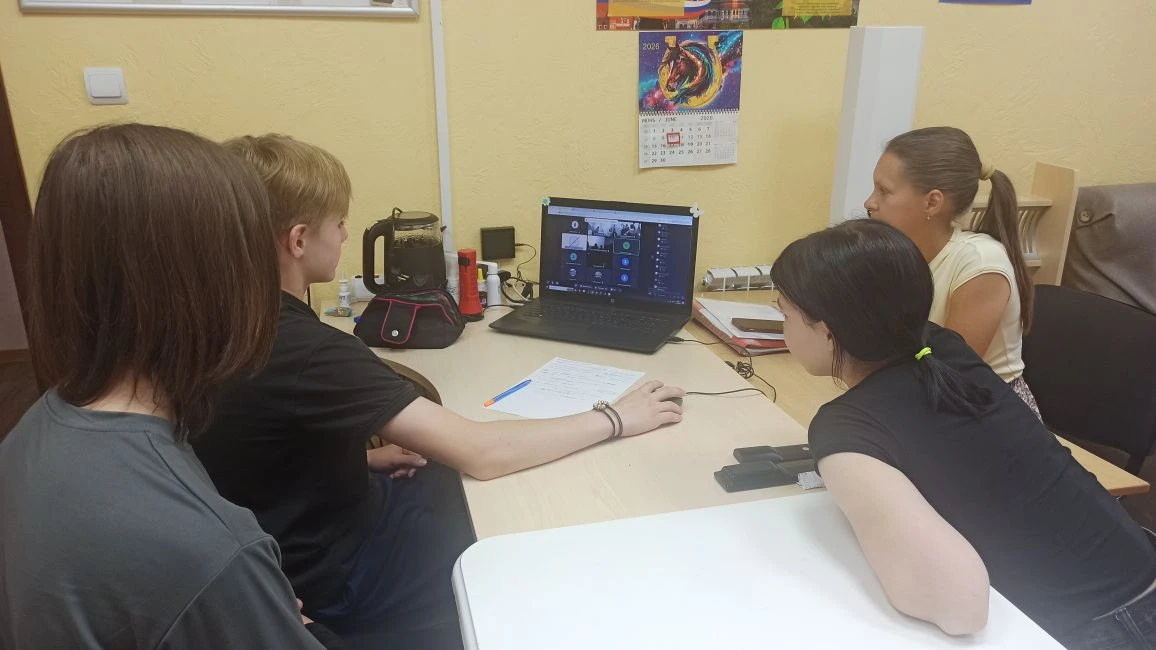 10 июня воспитанники ГКСУ СО «Калачевский СРЦ» приняли участие в антинаркотическом дикт...