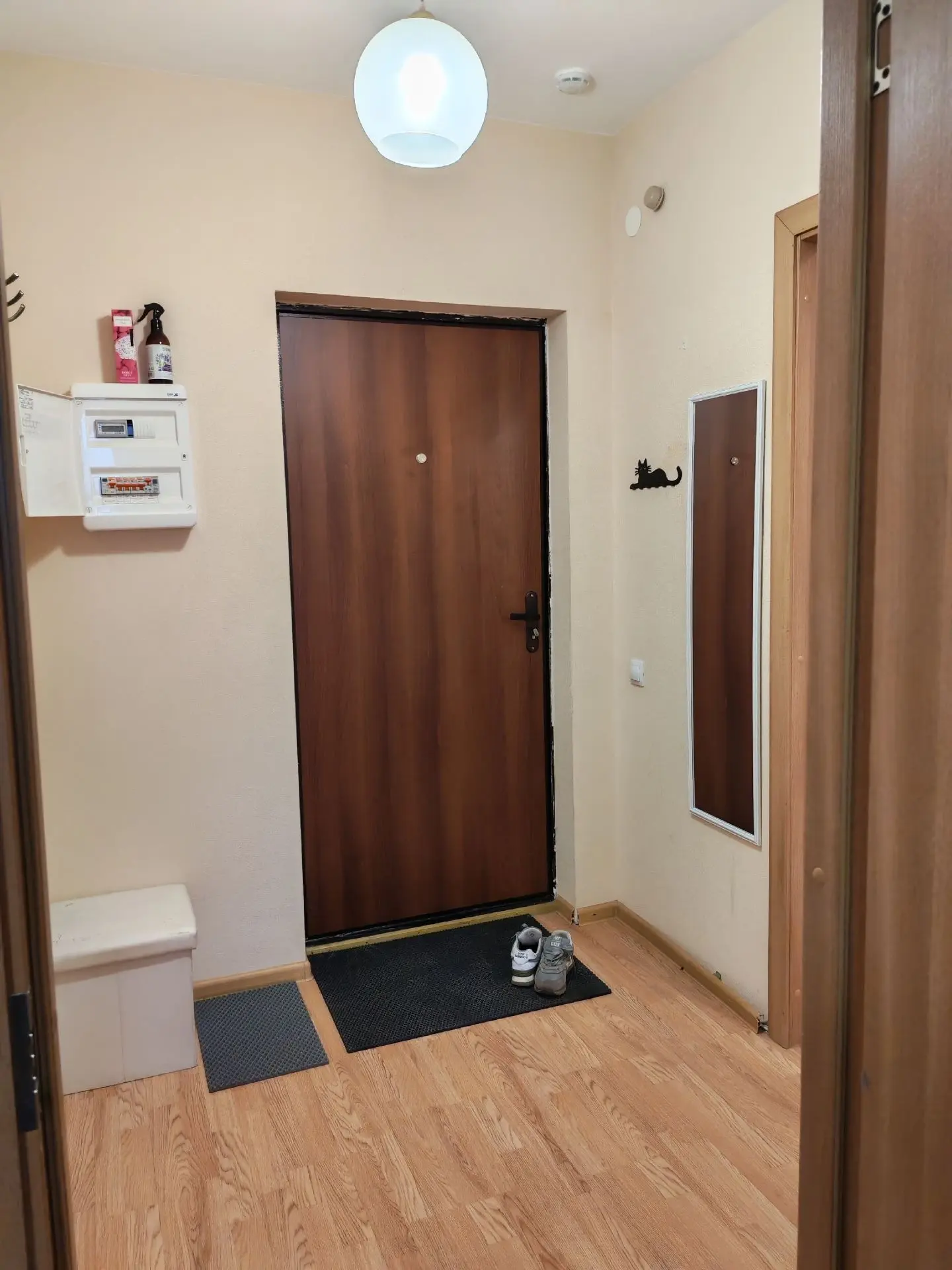 Сдается 1-к квартира. Метро Девяткино, ул. Шувалова, д. 48, на долгий срок. От собствен...
