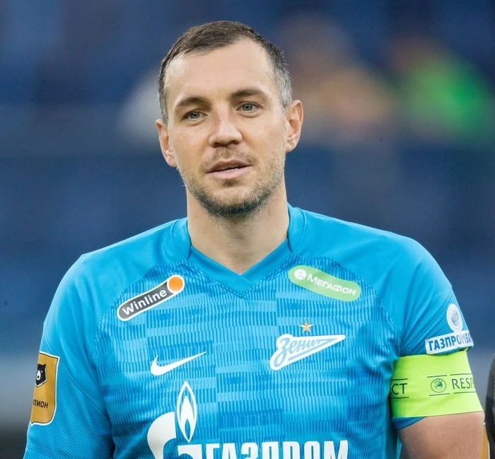 ⚽ Дзюба завершил карьеру футболиста