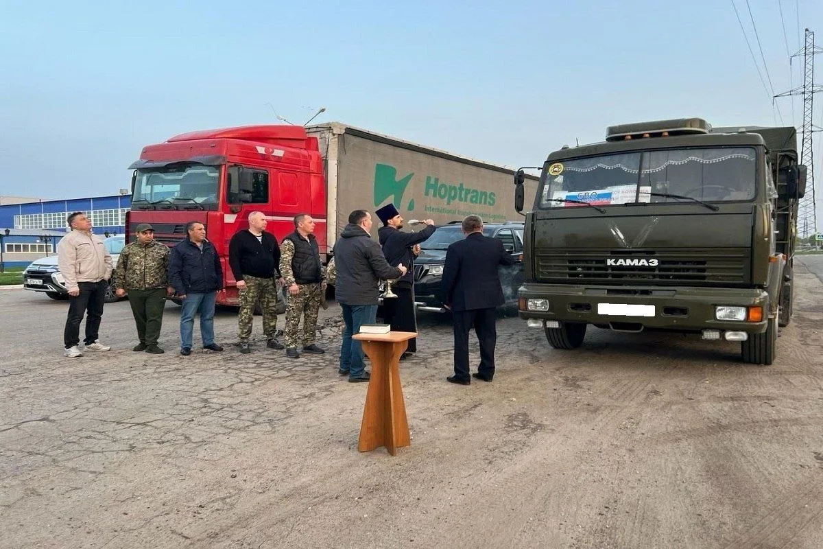 Жители Ртищевского района собрали средства на автомобиль «Нива», стройматериалы и продукты для военн