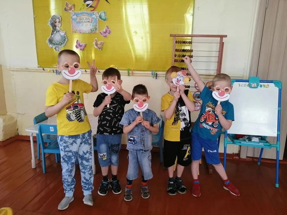 🤡 1 апреля — Международный день смеха! 🎉Этот весёлый праздник отмечается во многих ст...