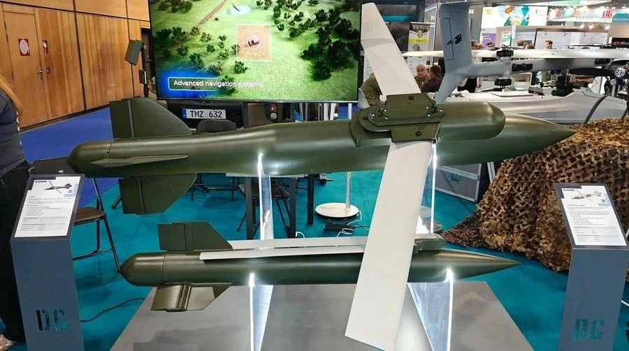 У ВСУ теперь есть ФАБ-250. «Выравниватель» весит 250 кг и может запускаться с самолетов...