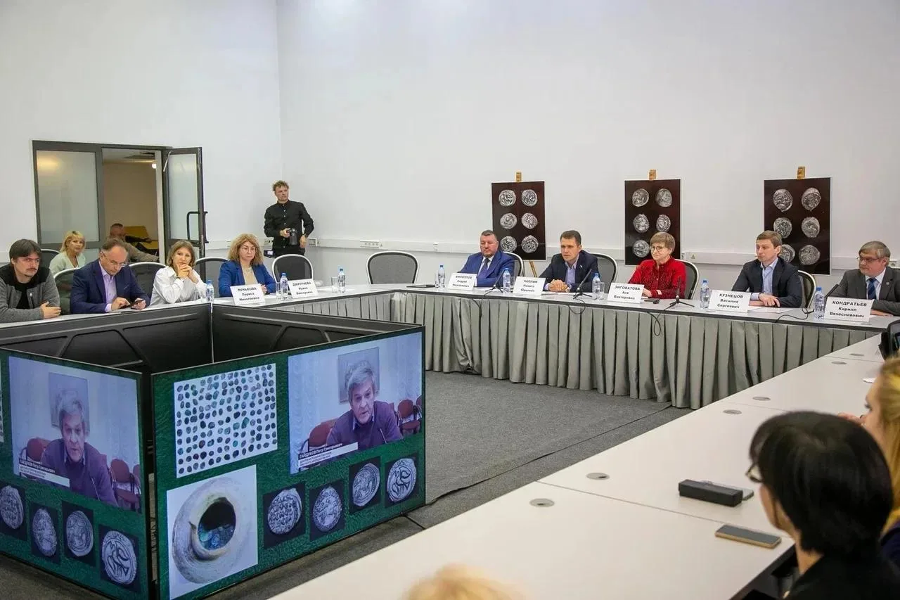 Клад из двух тысяч серебряных монет останется в Коломне
